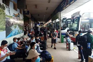 Nhà xe ký cam kết không tăng giá vé