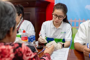 Hệ thống nhà thuốc Pharmacity chăm sóc sức khỏe cho người có công tại tỉnh Quảng Trị