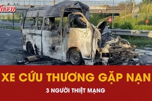 Video: Xe cứu thương bốc cháy trên cao tốc, 3 người tử vong