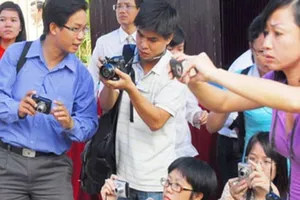 Cản trở báo chí tác nghiệp, bị phạt ra sao?