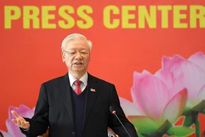 Tổng bí thư Nguyễn Phú Trọng được tín nhiệm bầu làm Tổng bí thư Ban Chấp hành Trung ương Đảng Cộng sản Việt Nam khóa XIII. Ảnh: ĐX