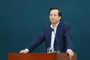 Giới thiệu ông Lê Minh Hoan và Đào Ngọc Dung ứng cử ĐBQH