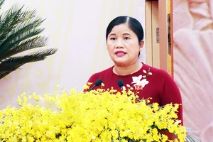 Bà Trần Tuệ Hiền tái đắc cử Chủ tịch UBND tỉnh Bình Phước 