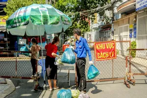 Tự bảo vệ mình, giúp đỡ lẫn nhau, tin tưởng Chính phủ