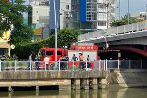 Tìm được thi thể thanh niên nhảy cầu Công Lý