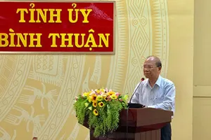 Bộ Chính trị, Ban Bí thư kỷ luật hàng loạt cựu lãnh đạo tỉnh Bình Thuận