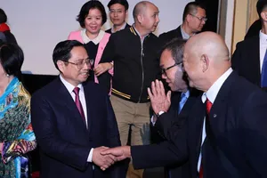 Thủ tướng gặp kiều bào tại Mỹ: 'Nước Việt Nam là một, dân tộc Việt Nam là một'