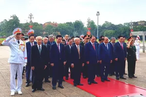 Lãnh đạo Đảng, Nhà nước vào Lăng viếng Chủ tịch Hồ Chí Minh