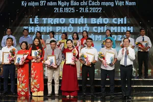 Báo Pháp Luật TP.HCM đoạt 8 giải báo chí TP.HCM