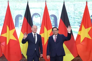Thủ tướng Đức Olaf Scholz bắt đầu thăm chính thức Việt Nam