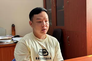 Nghi phạm thứ 3 trong vụ cướp ngân hàng ở quận 8 ra đầu thú