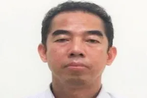 2 cựu Thứ trưởng Bộ Ngoại giao bị cáo buộc nhận hối lộ 23,3 tỉ đồng