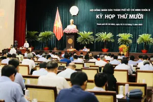 TP.HCM: Chưa rõ khi nào khởi công 5 tuyến đường giao thông trên cao