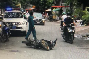 Công an Bình Thạnh tìm người rời hiện trường sau va chạm giao thông