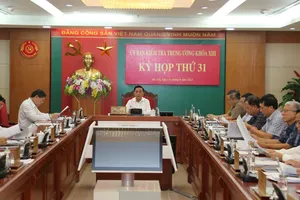 Báo cáo Bộ Chính trị, Ban Bí thư xem xét kỷ luật 3 cá nhân