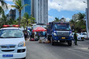 Bắt tạm giam tài xế xe tải tông nữ du khách tử vong ở Đà Nẵng