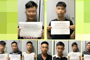 9 thanh niên đánh người đi đường, cướp tài sản bị bắt