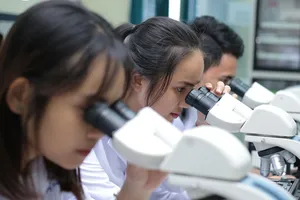 Bộ Nội vụ đề xuất các tiêu chí, điều kiện để cán bộ được công nhận là người tài năng