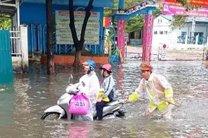 Mưa lớn kéo dài, Ninh Thuận cho học sinh nghỉ học