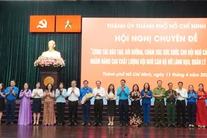Bí thư Thành uỷ Nguyễn Văn Nên: Chú trọng xây dựng nguồn cán bộ từ cấp cơ sở