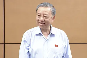 Chủ tịch nước Tô Lâm: Phải quy định rõ cái gì cần công chứng và công chứng phải chuẩn