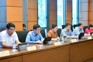 Đại biểu đề nghị hạn chế thấp nhất tác động giá tăng sau khi lương tăng