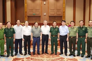 Bộ trưởng Lương Tam Quang: Quân đội và Công an như 'hai cánh của một con chim'