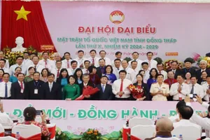 Bí thư Tỉnh ủy Đồng Tháp đề nghị tập trung thực hiện Chương trình 'Xoá nhà tạm'