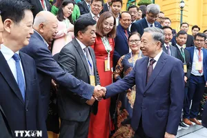 Tổng Bí thư, Chủ tịch nước mong kiều bào 'muôn người như một, cùng một niềm tin, ý chí'