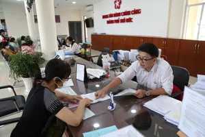 TP.HCM và các địa phương: Bài toán khó thu hút người tài trong tinh gọn bộ máy