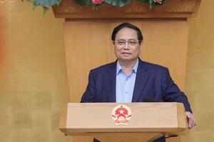 Thủ tướng chủ trì phiên họp Chính phủ thường kỳ tháng 2, bàn giải pháp tăng trưởng