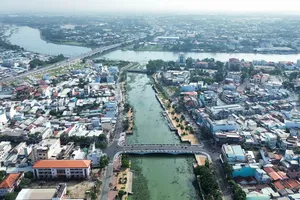 Bộ Nội vụ: Vẫn làm đề án sáp nhập, sắp xếp đơn vị hành chính theo Kết luận 127 của Bộ Chính trị