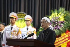 Ông Trần Tuấn Anh: 'Chúng con xin hứa sẽ sống sao cho xứng đáng với những gì ba đã dạy dỗ'