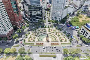 TP.HCM được có tối đa 8 phó chủ tịch UBND