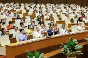 Thời khắc lịch sử mở ra luồng gió mới cho hành trình phát triển của Việt Nam