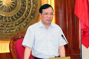 Cho thôi nhiệm vụ đại biểu Quốc hội với ông Lại Thế Nguyên và ông Trần Quốc Nam 