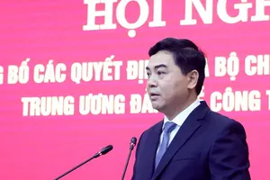 Ông Nguyễn Hoài Anh được phê chuẩn làm Chủ tịch UBND tỉnh Thanh Hóa