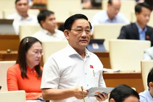 'Lương cơ sở 2,34 triệu đồng/tháng, công chức trẻ chỉ sống bằng niềm tin và mì gói 10 ngày cuối tháng'