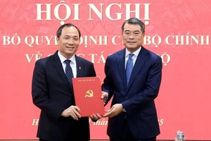 Tổng Biên tập Tạp chí Cộng sản giữ chức Phó Trưởng Ban Tổ chức Trung ương