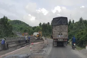 Bộ GTVT yêu cầu xử lý trách nhiệm về việc QL1 hư hỏng