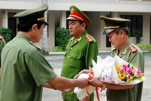 Thưởng 'nóng' cho ba tập thể khám phá nhanh vụ án giết người, cướp của