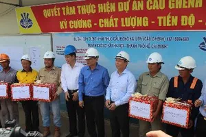 Sự cố sập cầu Ghềnh: Thiệt hại mỗi ngày từ 6 đến 10 tỉ đồng