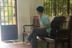 Cha đạp chết con 5 tuổi rồi chôn xác lãnh 16 năm tù