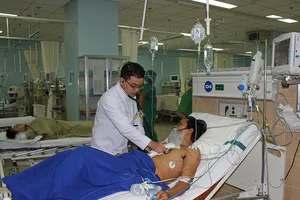 Cứu sống bệnh nhân bị dao đâm thủng tim