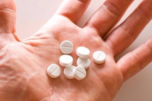 Bắt nữ quái dùng thuốc ngủ gây mê cướp tài sản