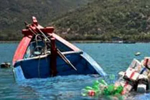 Lái ghe làm chìm 34 người bị khởi tố 