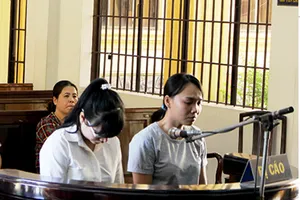 2 nữ kế toán xài 'bút thần' chiếm đoạt hàng trăm triệu