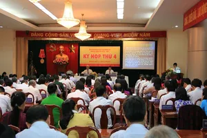 Bí thư Đồng Nai kể về luống rau cằn cỗi trong vườn rau tươi tốt