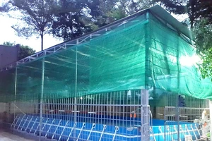 Trường thu tiền học bơi nhưng xây bể không như cam kết