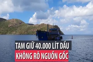 Cảnh sát biển tạm giữ 40.000 lít dầu không rõ nguồn gốc